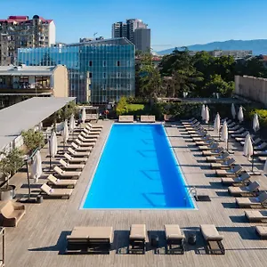 - By Ihg גאורגיה