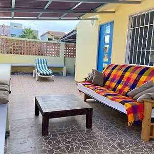 Casa Kini En Проживание в семье Канкун