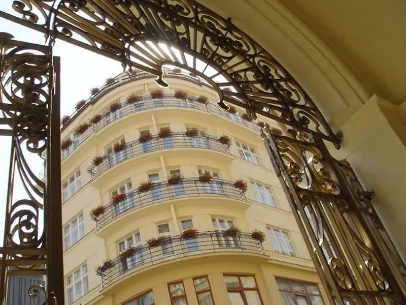 פראג Astoria Hotel 4*,